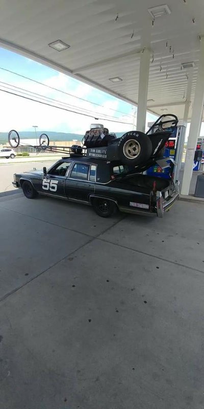 36707485_10210181346844921_5663387856970711040_n.jpg