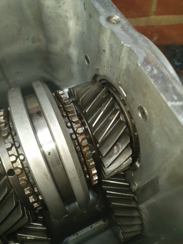 Damage to teeth on input shaft