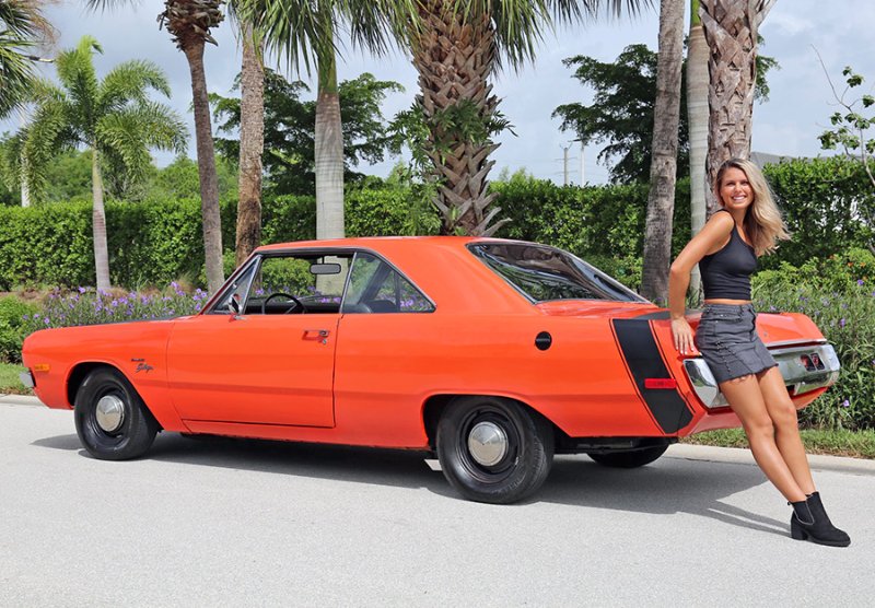 Used-1972-Dodge-Dart-Swinger (1).jpg