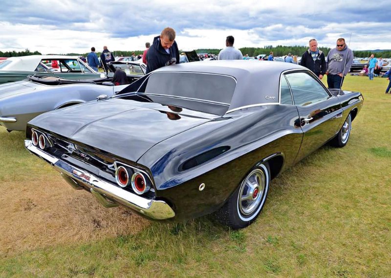 Mopar Crime 1.jpg