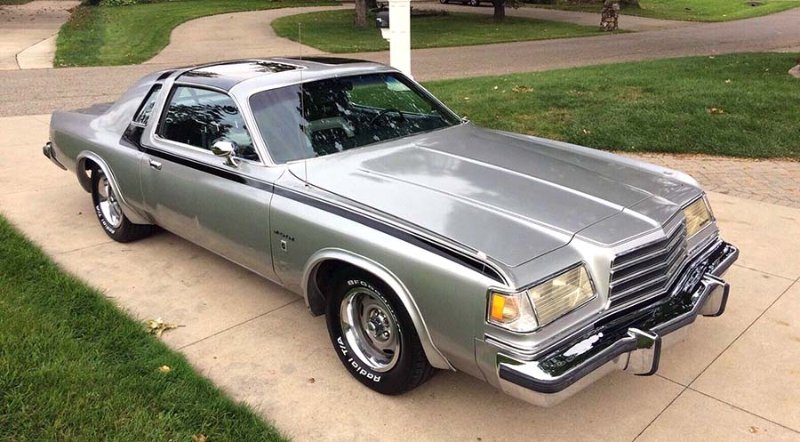 1978 Dodge Magnum XL Nascar 400.jpg