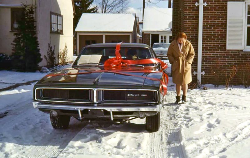 Mopar Christmas.jpg