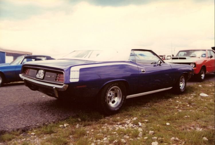 Gary Mills hemi cuda.jpg