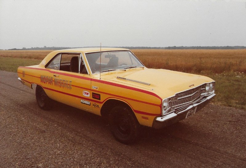 69Dart-2.jpg