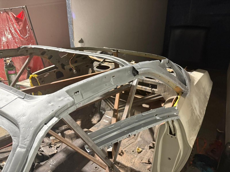 26. Driver side outer rail work.JPG