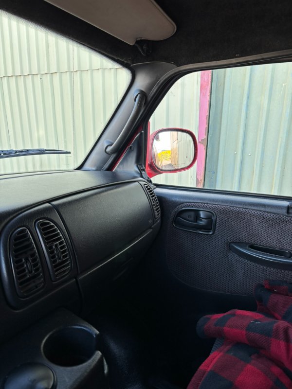 Van 12.JPEG