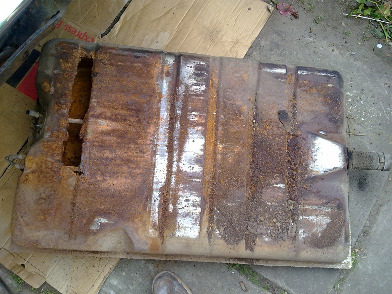 2 rotted gas tank.jpg