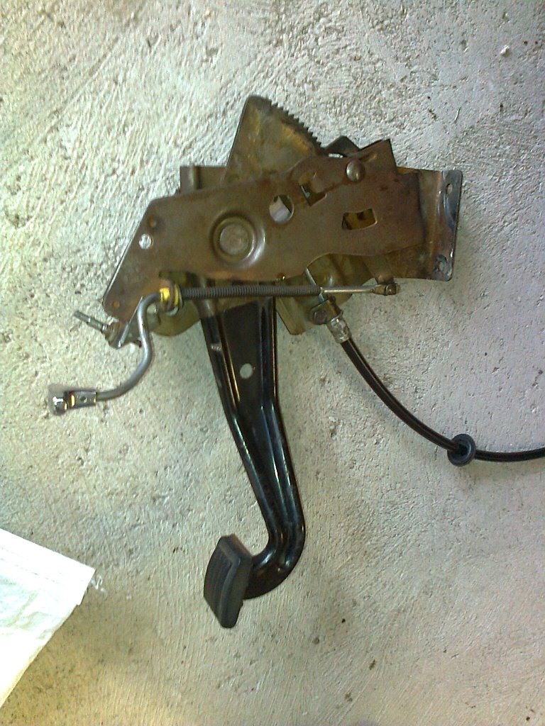Parking brake assembled 01.jpg