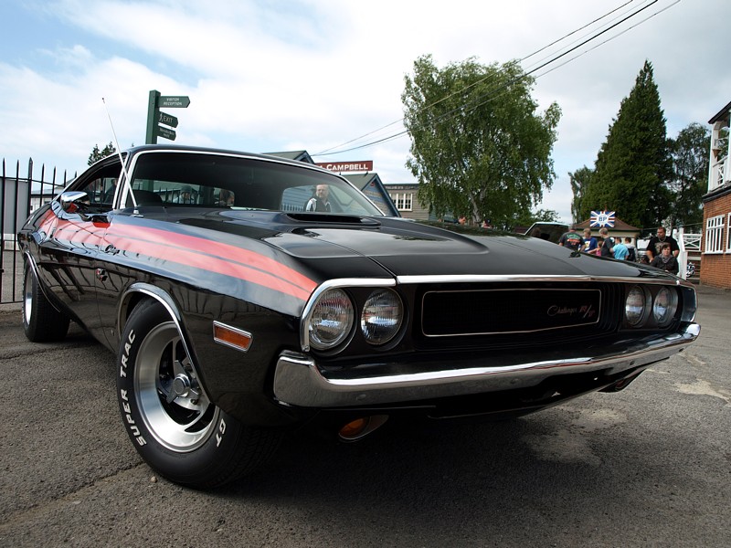 70_challenger_with_71_stripes_148.jpg