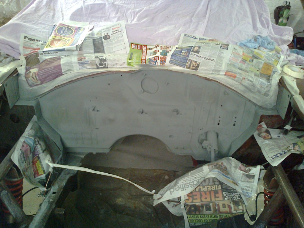 Bulkhead Zinc primer on.jpg