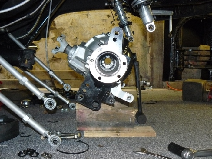 Axle ready to connect.jpg