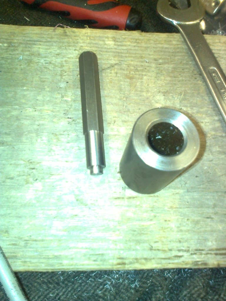 Head, guide removal 03.jpg