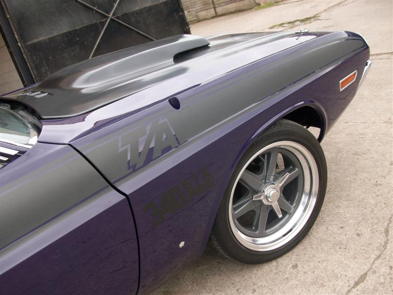 70 CHALLENGER 340 SIX PACK  TA 009 (Medium).jpg