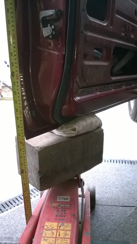 Jacking door.jpg