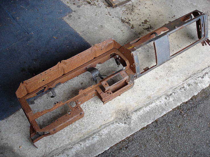 Surface corrosion - now you see it.......