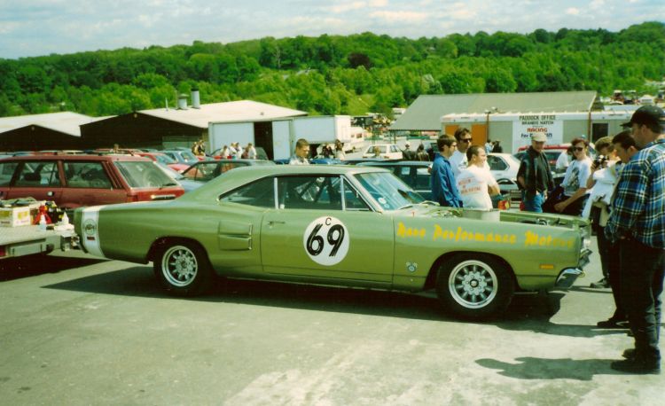 RPM 69 Bee-3.jpg